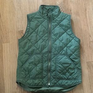 J Crew quilted puffer vest